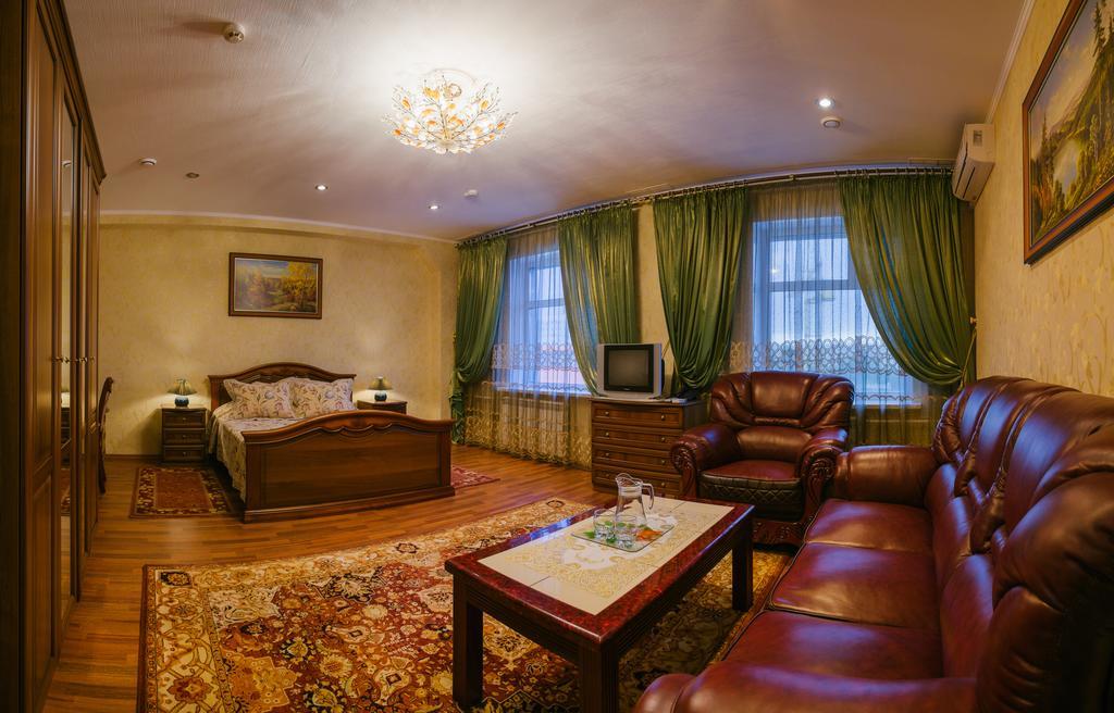 Nadezhda Hotel Nizhnevartovsk Room photo